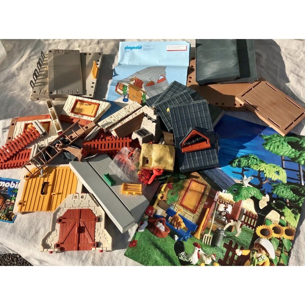 Vtg 90s Playmobil 3072 Farm Barn Incomplete Set Building Replacement Parts Lot